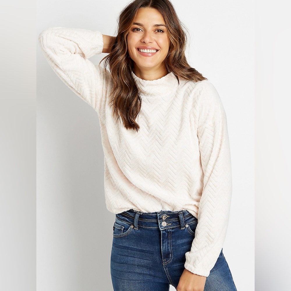 Maurices - Solid Mock Neck Sherpa Pullover Sweatshirt‎ - Cream/Pink - Size L